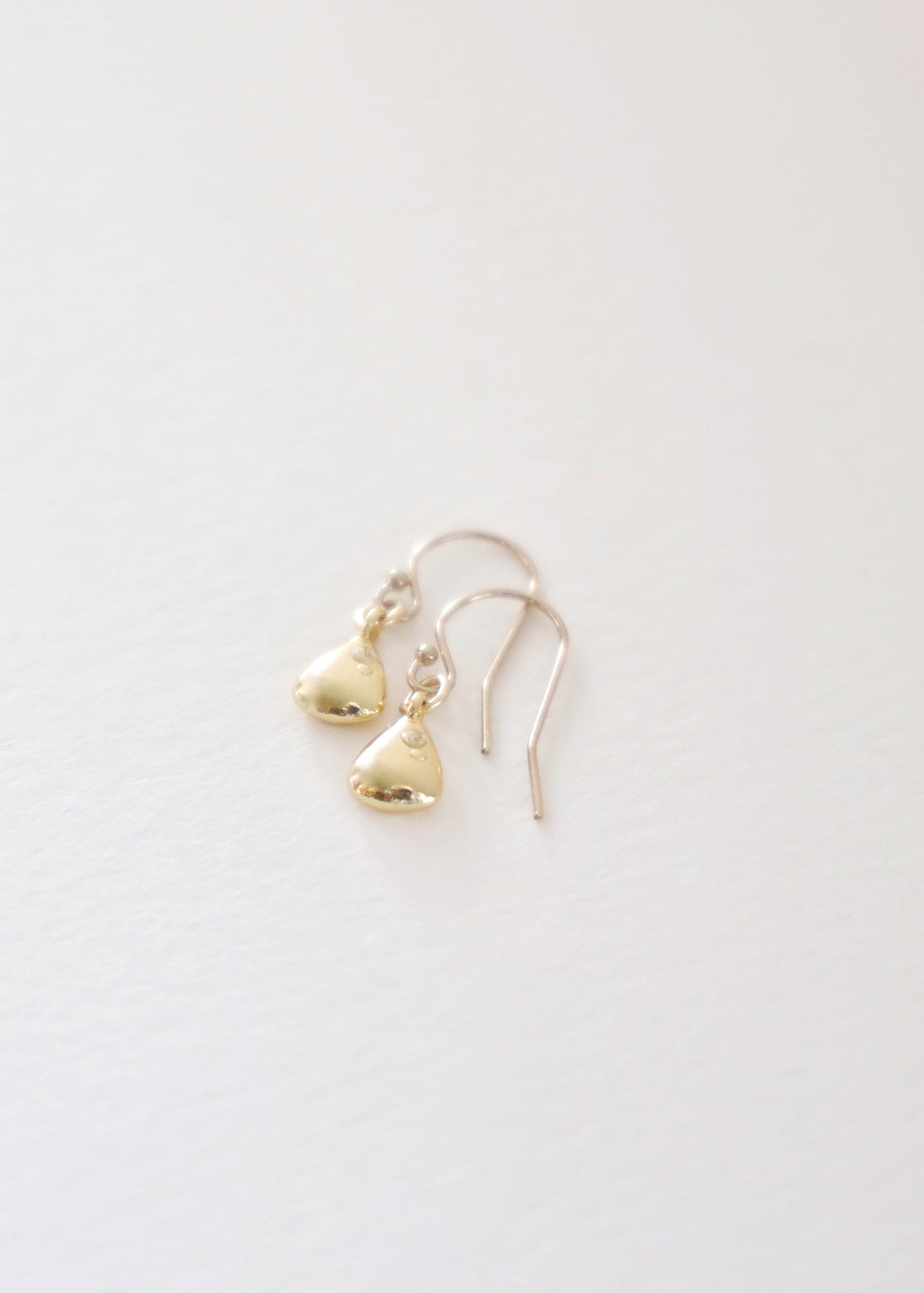 【AMBUSH】PEACE EARRING GOLD AMBUSH Peace Symbols Logo Silver Gold Metal Charm Necklace Ear
